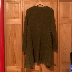 Long-sleeved knit cardigan